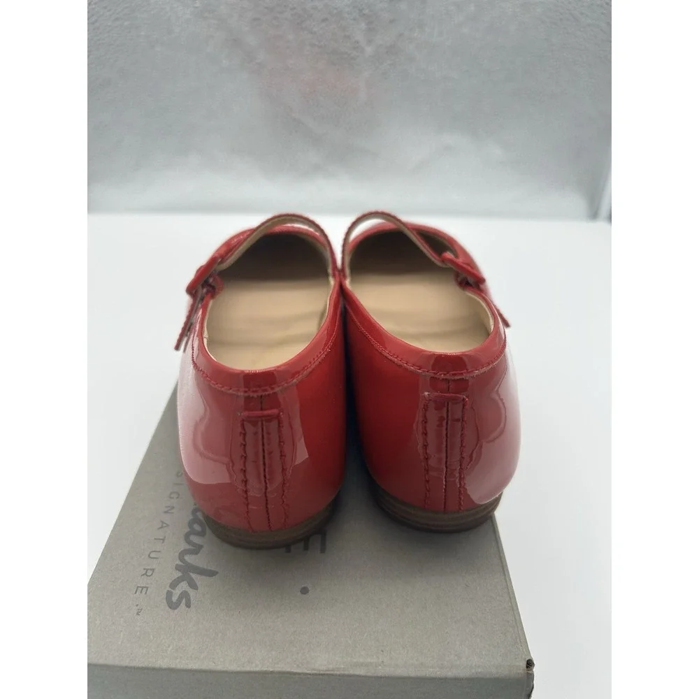 Clarks Cherry Red Patent Flats - Picture 5 of 8